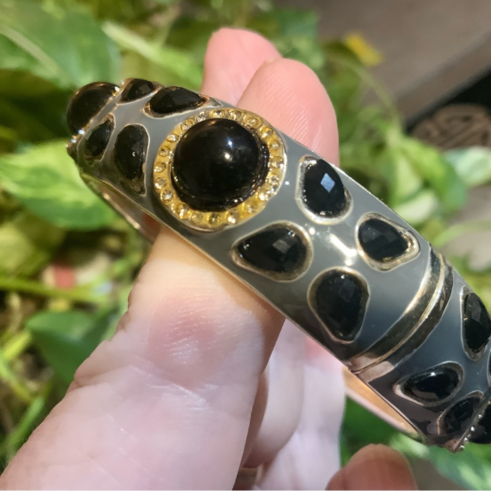 SEQUIN BRACELET ENAMEL JEWELED BANGLE -HINGE CUFF ⭐️BLK/CHARCOAL COMBO⭐️NWOT - Picture 7 of 11